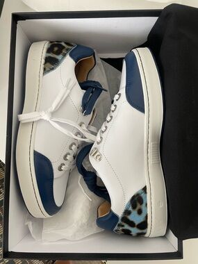 Royal Albatross Women’s Golf Shoes- with leopard accent. New in box. Size 8